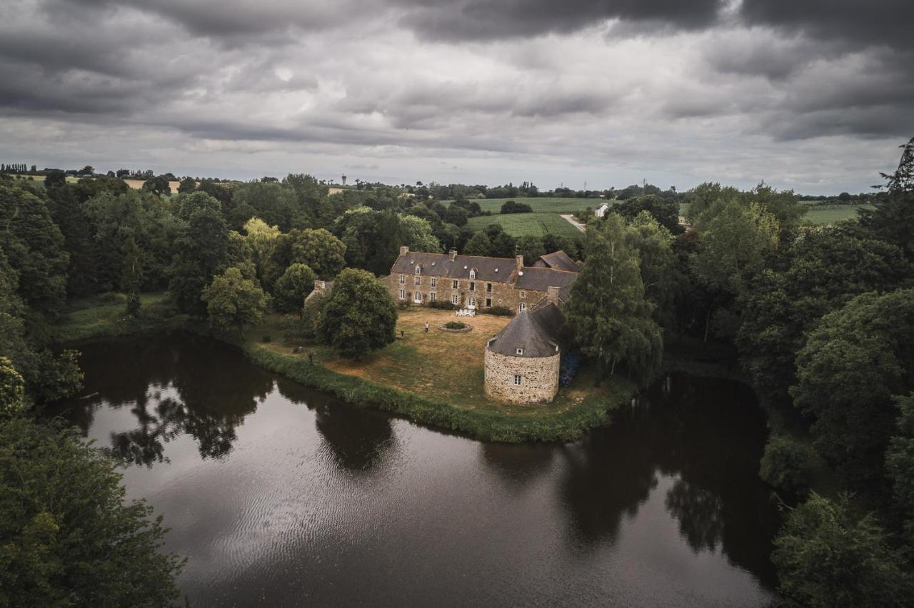 Manoir Du Plessix Meen Pluduno Exterior foto